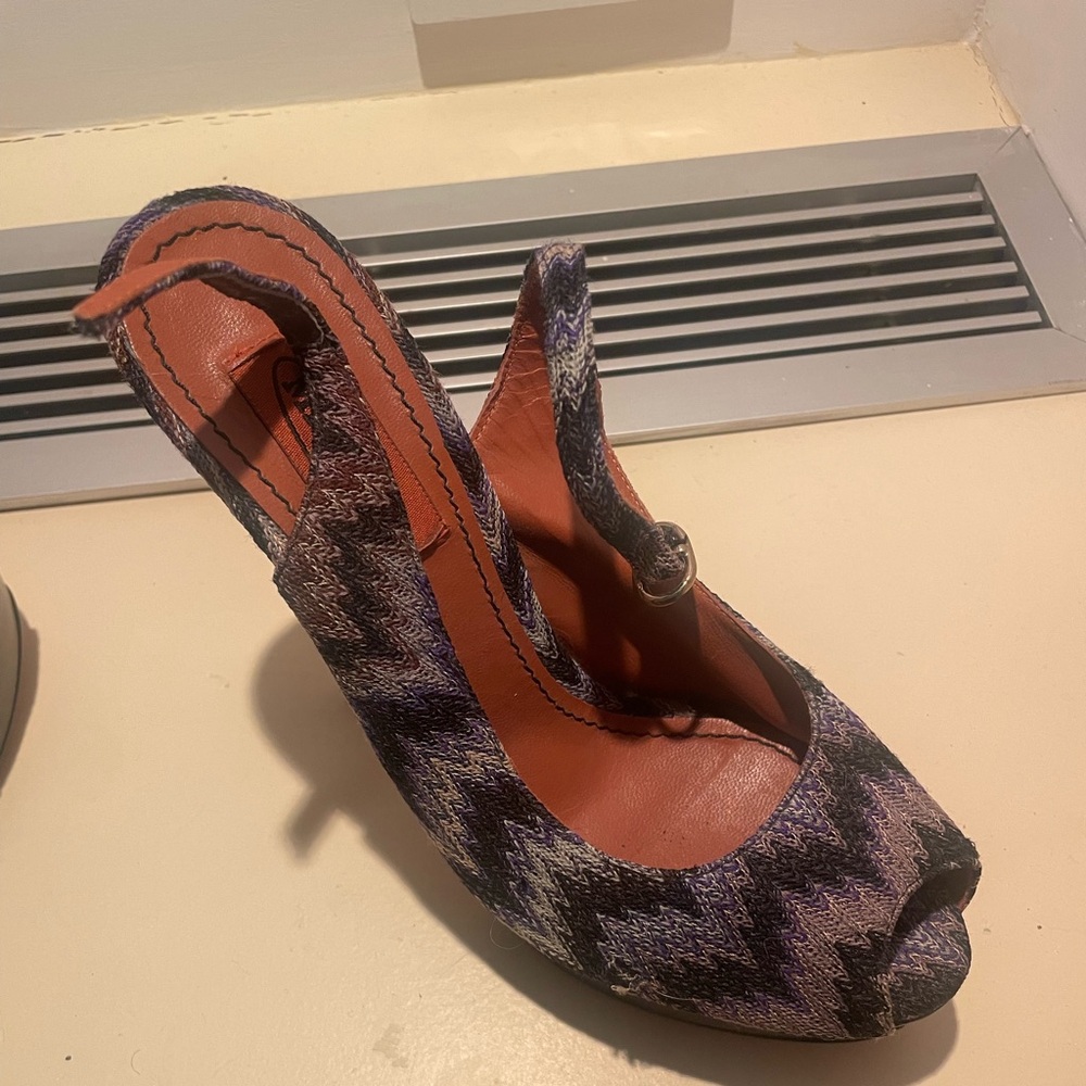 Missoni hills- like new